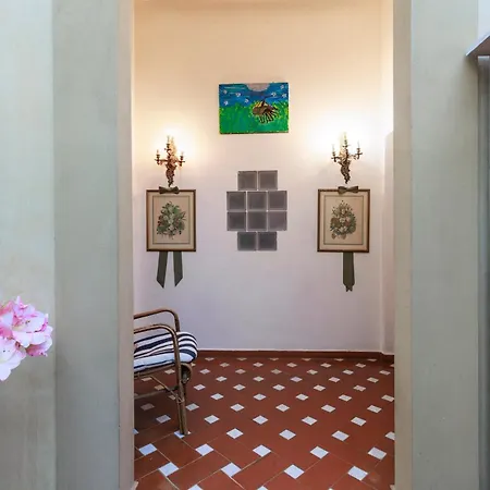 Villa La Ghiacciaia Close To Chianti *
